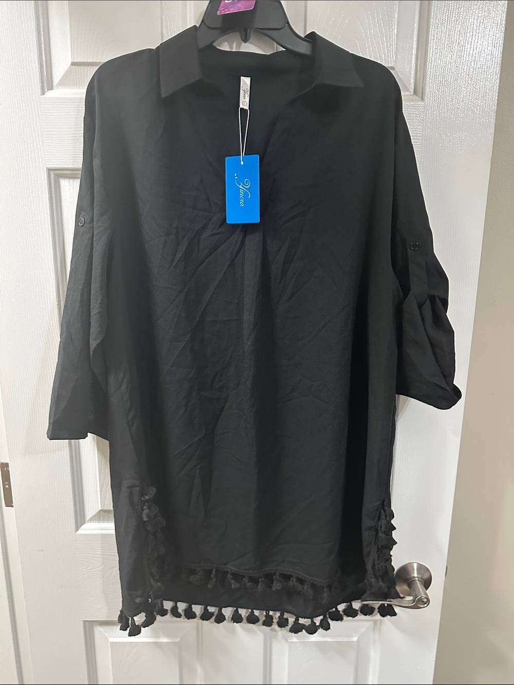 Women’s Black Tassel Hem Collar Tunic Top